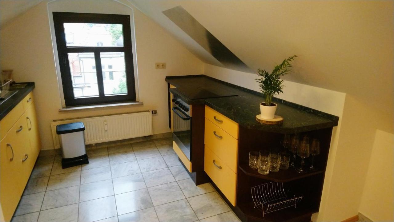 Wohlfuehlen / Parkplatz / Bis 4 Personen / Kueche Apartment Dresda Exterior foto